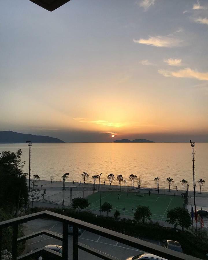 Ambasador Hotel Vlore Exterior photo